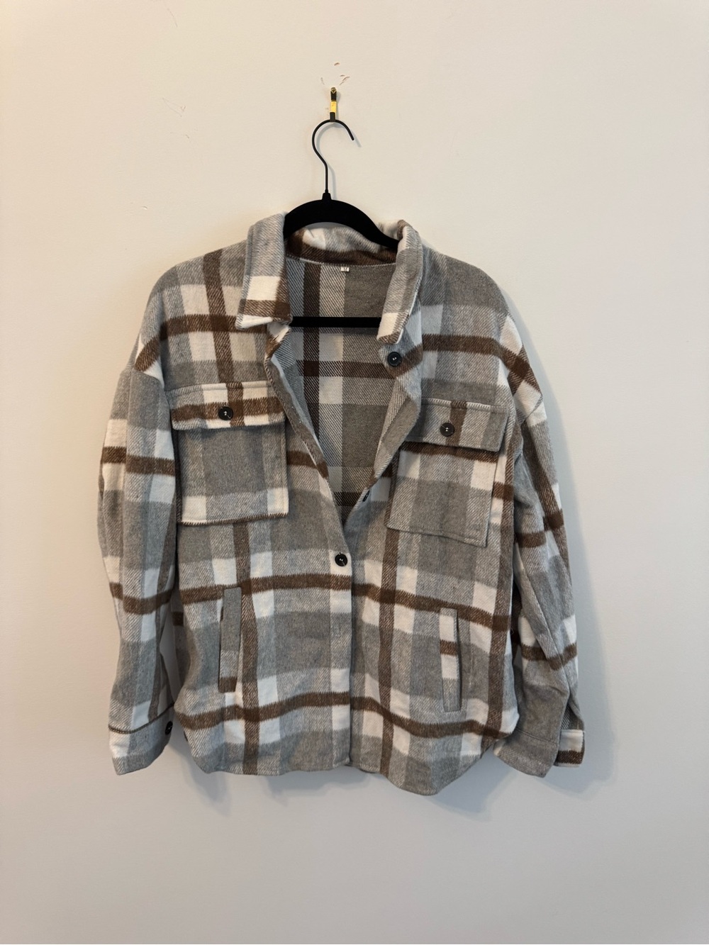 Size M Plaid Shacket Jacket Flannel - Gray & Brown
